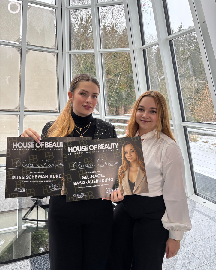 Kombischulung Gelnägel + Russische Maniküre - 2 Tage inkl. Starterset!